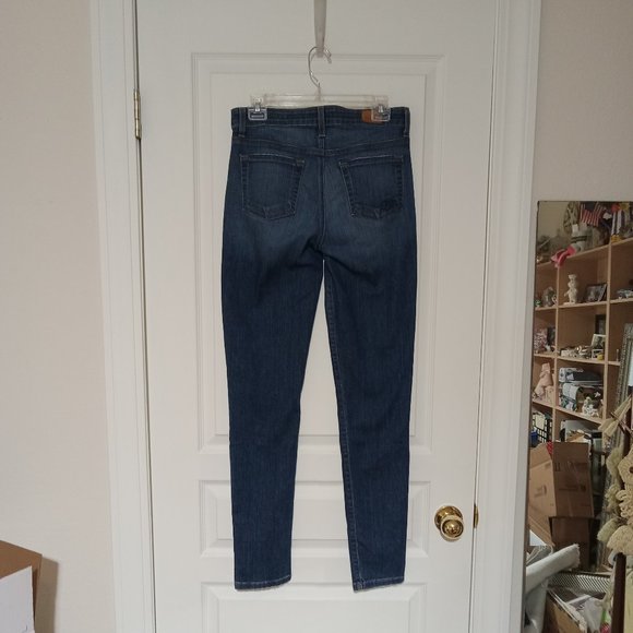 VIZCAINO Low Rise Skinny Leg Blue Jean, Size 4 - Picture 2 of 9